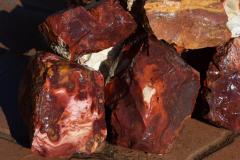 RED-GLASS-STONE